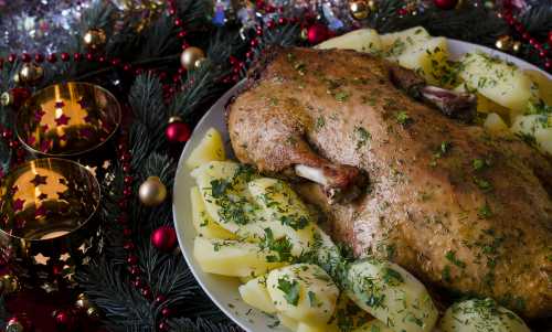 Рецепты утки на Рождество: запекаем в духовке целую птицу с вкуснейшей начинкой